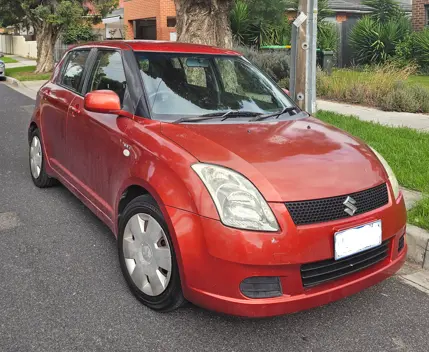Suzuki Swift 1